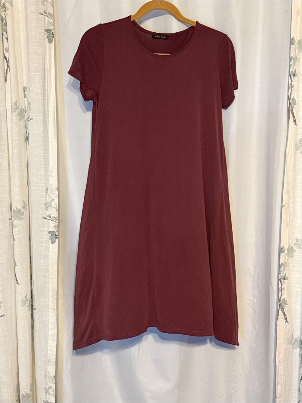white birch Short Sleeve Swing Tunic Dress in Burgundy